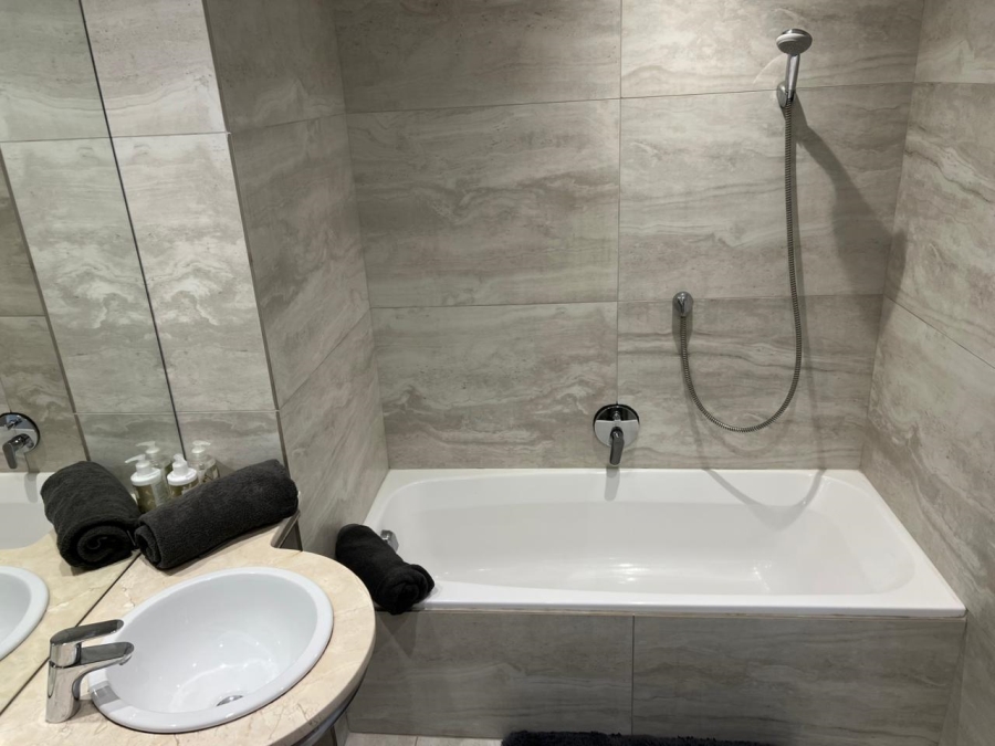 2 Bedroom Property for Sale in Oubaai Western Cape